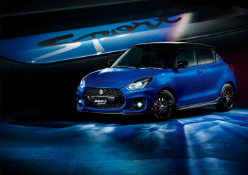 スイフトスポーツ Final Edition 登場。
